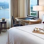 Top 10 Hotels in Downtown Vancouver, Page 2